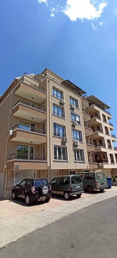 Nicky Holiday Flat Burgas Exterior photo