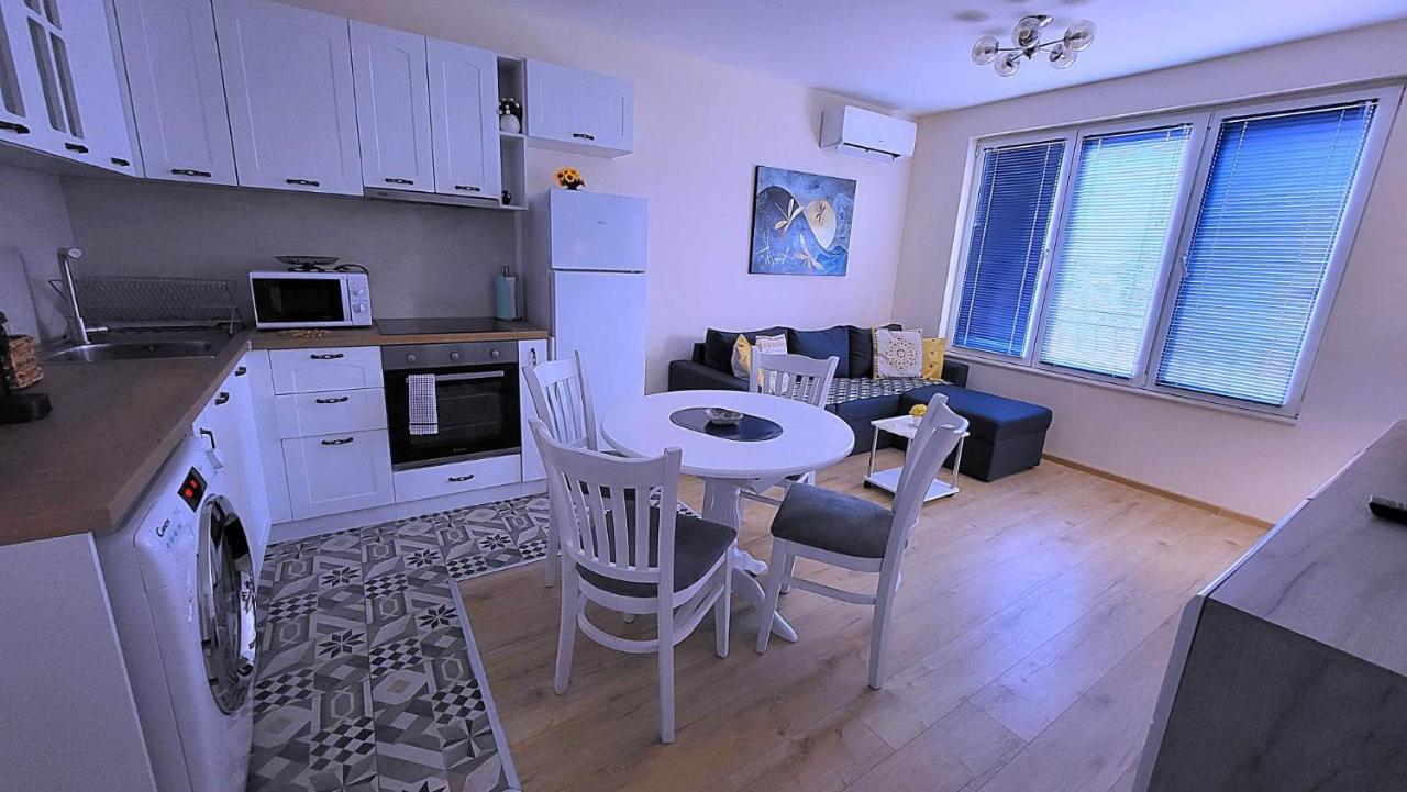 Nicky Holiday Flat Burgas Exterior photo
